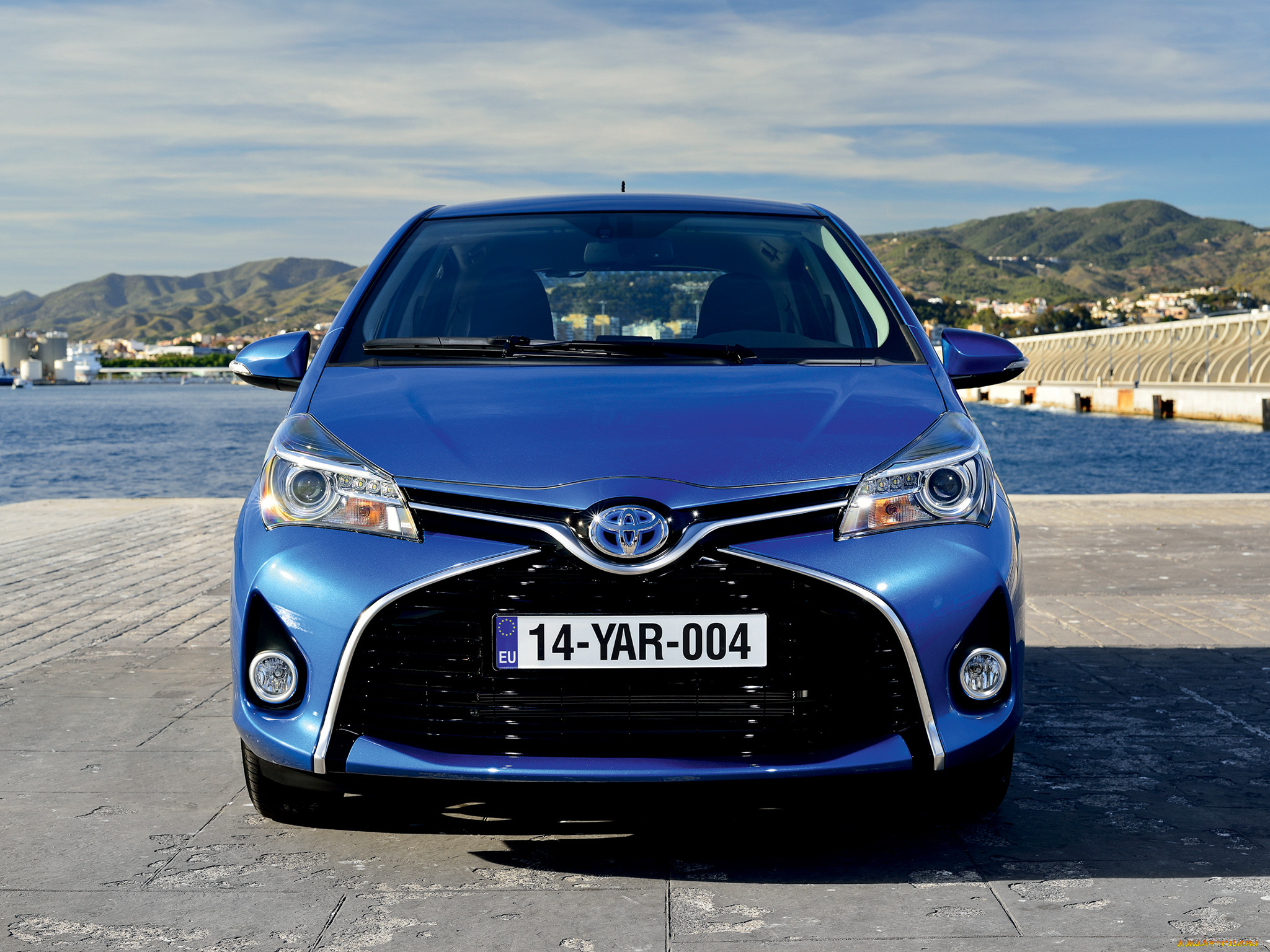 , toyota, hybrid, yaris, 2014, 